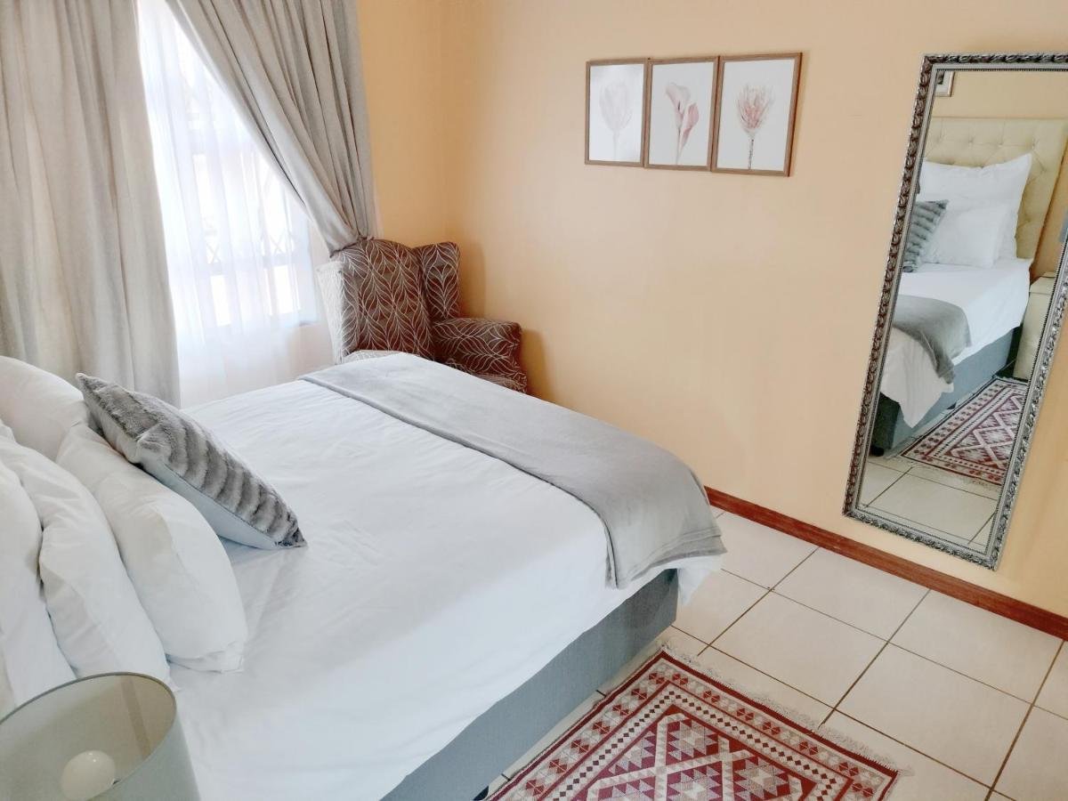 Sunrise Guesthouse Pretoria Exterior photo