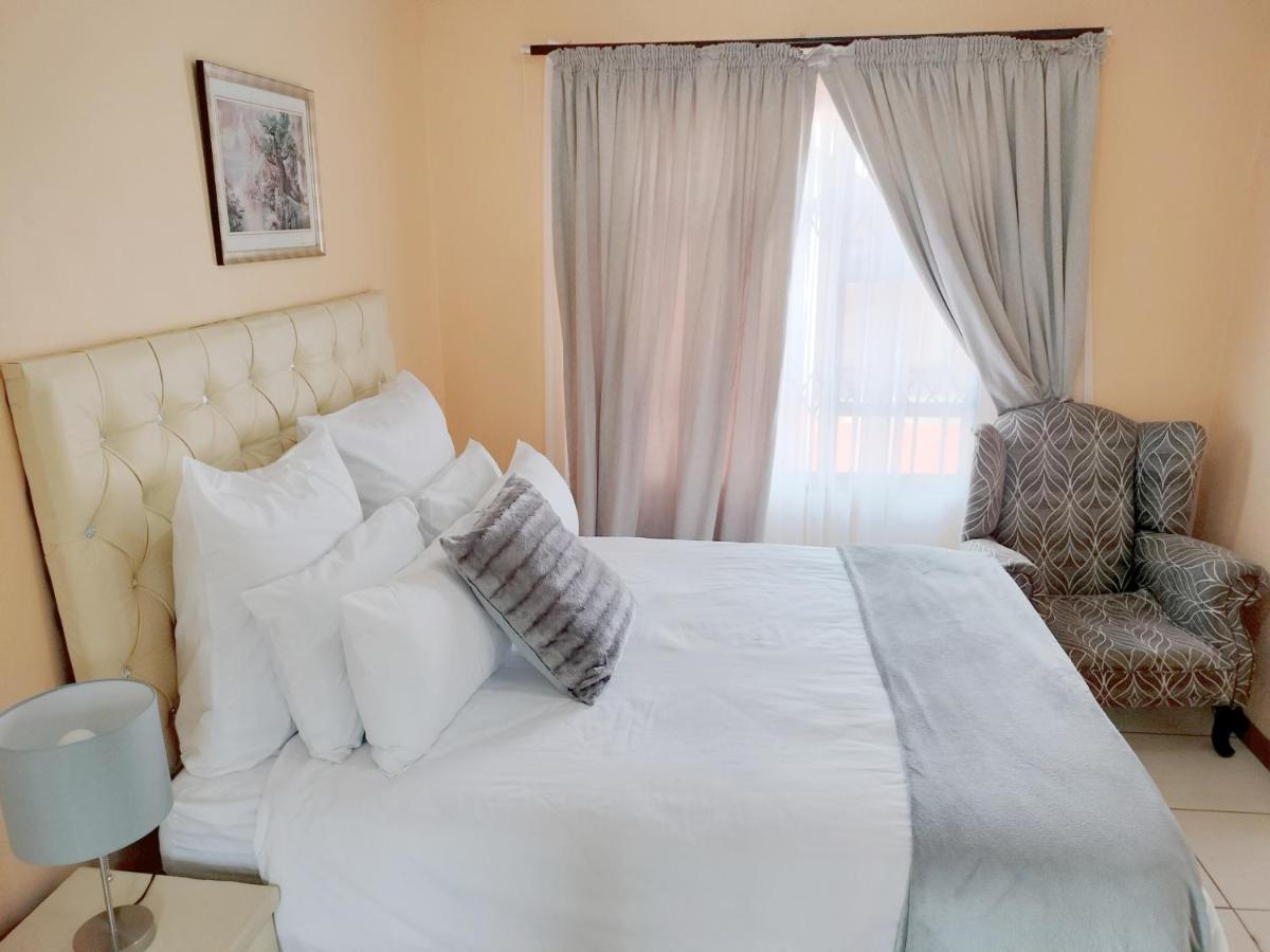 Sunrise Guesthouse Pretoria Exterior photo